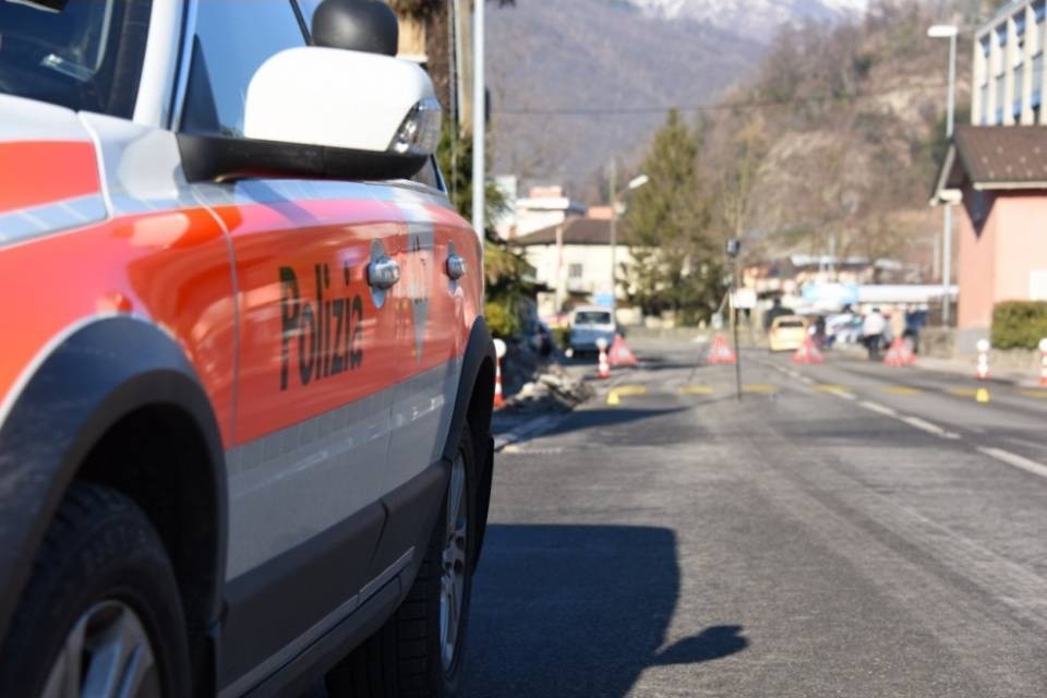 Lamone: fuori pericolo la 73enne