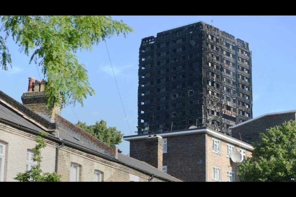 Impianti elettrici difettosi nella Grenfell Tower di Londra