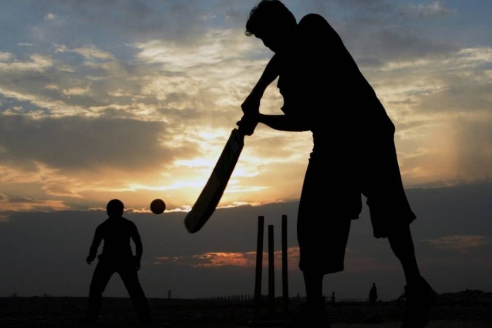 Afghanistan: attentato durante un match di cricket, 8 morti