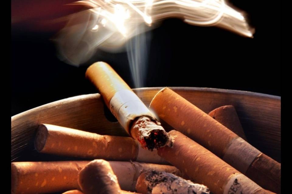 A Bellinzona arrivano i posacenere tascabili