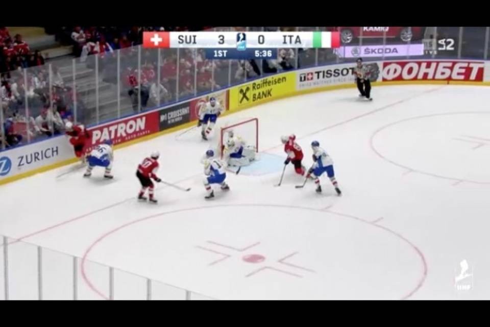 Tutto facile per la Svizzera, con l'Italia finisce 9-0