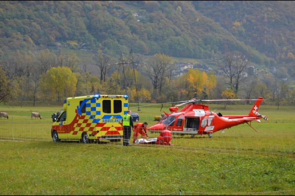 60enne cade da un muro a Semione