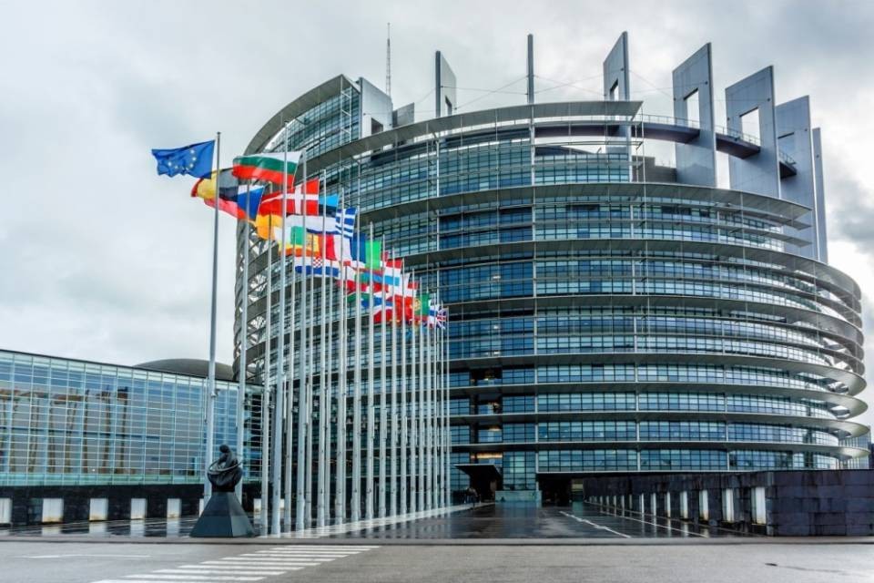 Il Parlamento europeo ha approvato la Brexit