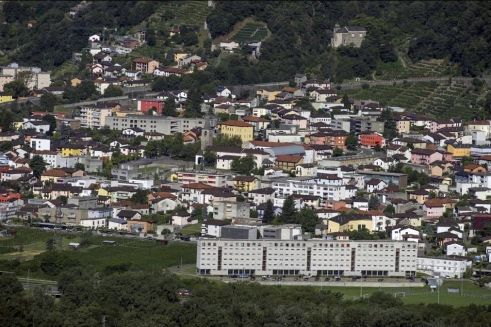 Via Odescalchi riparte da Monte Carasso