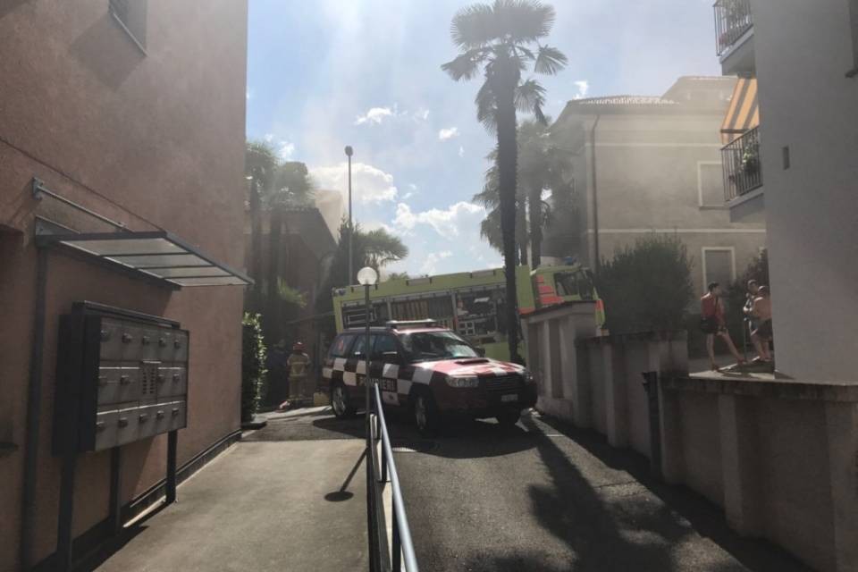 Muralto: incendio in un appartamento in via Sociale