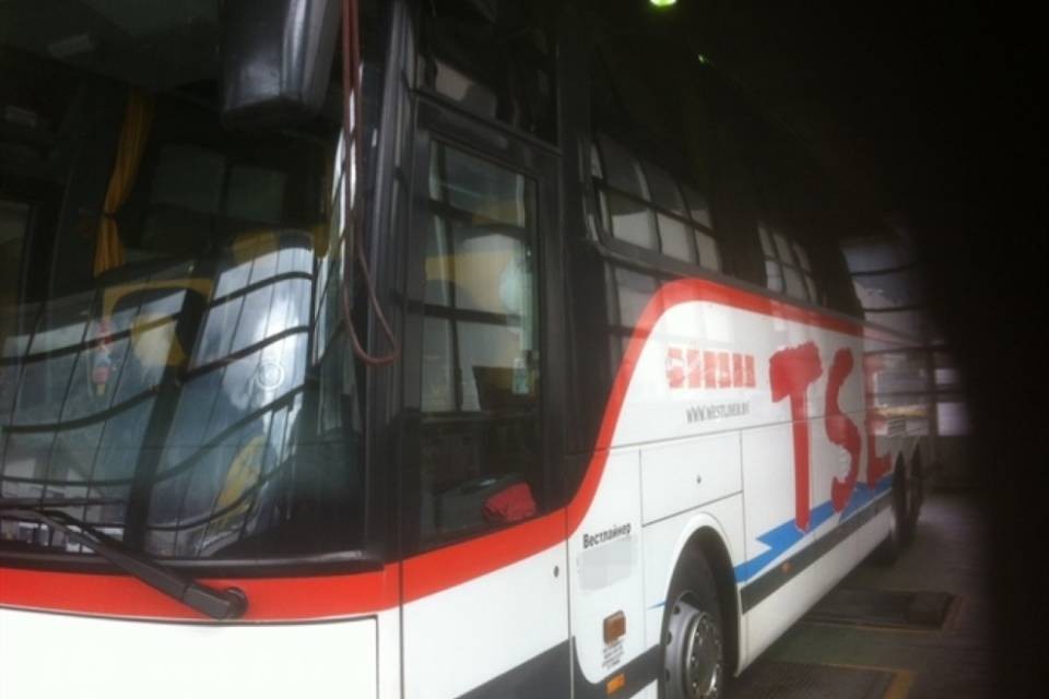 Fermato bus con freni manomessi sulla A13