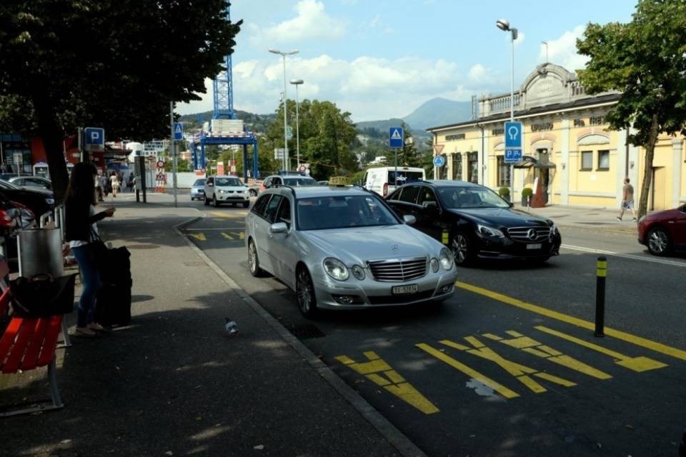 Lugano: lavori notturni in via Maraini