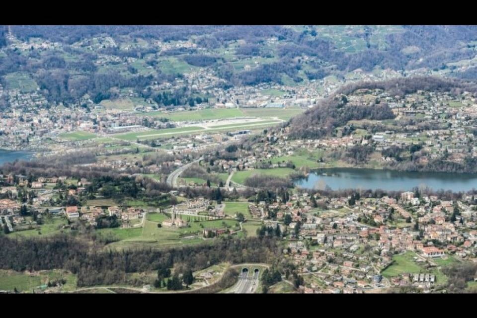 Cala il sipario sulla fusione Collina d'Oro-Muzzano