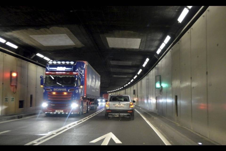 Il parlamento urano per il raddoppio