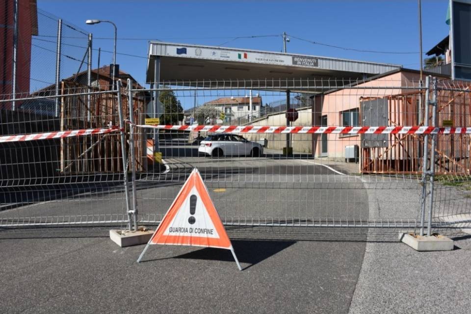 Chiusi 9 valichi minori