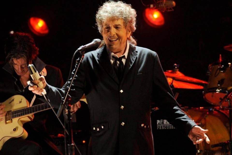 Standing ovation per Dylan assente
