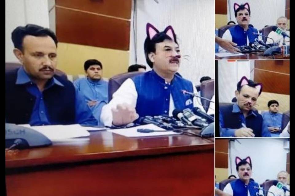 Il ministro pakistano diventa un gattino grazie al filtro