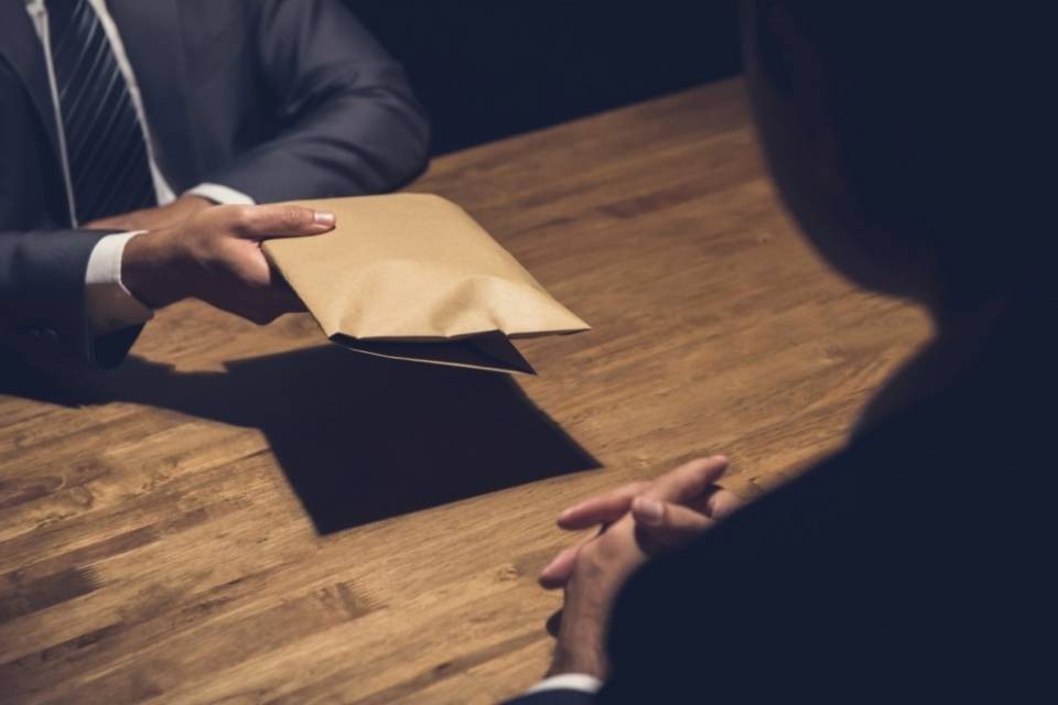 Corruzione: la Svizzera bene ma non benissimo
