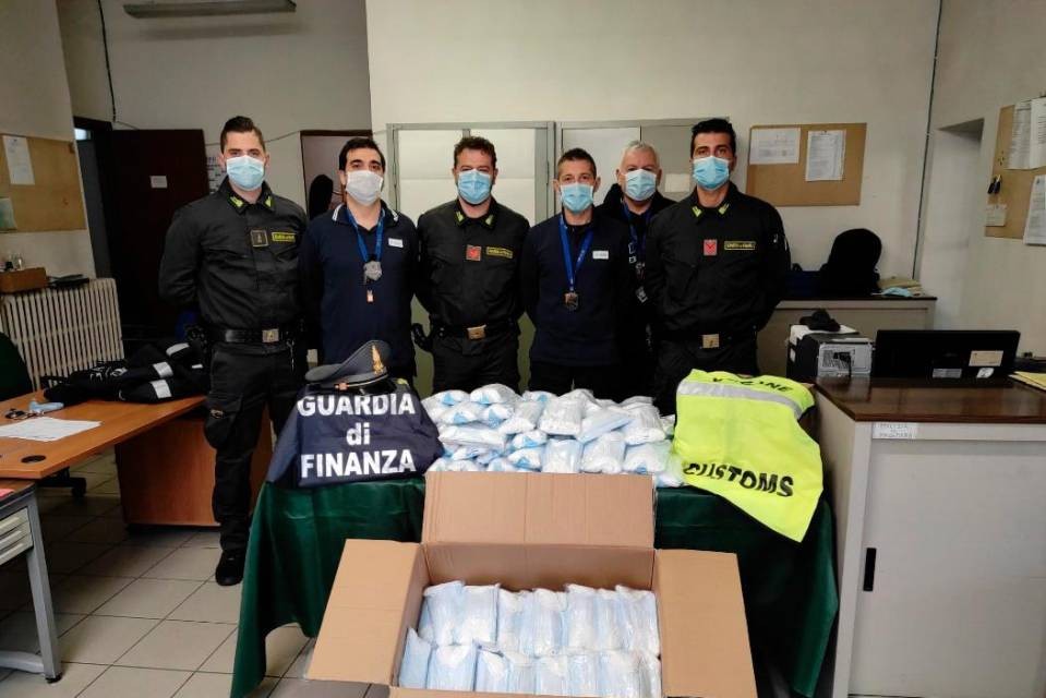 Foto Guardia di Finanza