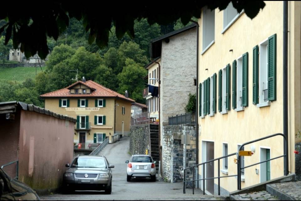 Un'abitante di Scudellate: "Ma vi sembra normale?"