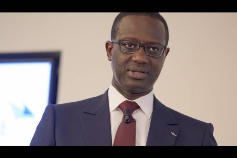 Pedinamenti Credit Suisse, la Finma vuole vederci chiaro