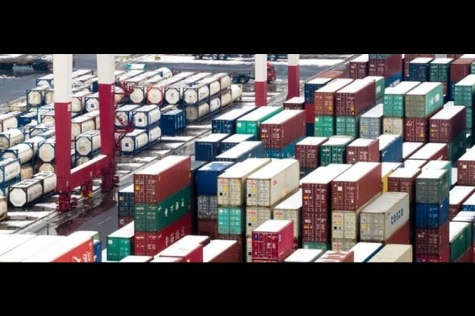 Export cinese in difficoltà, ma il surplus con gli Usa sale