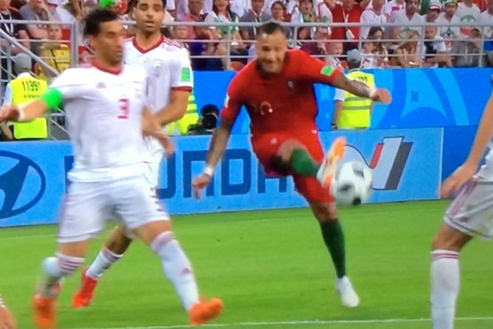 L'Iran sfiora l'impresa, il Portogallo l'eliminazione