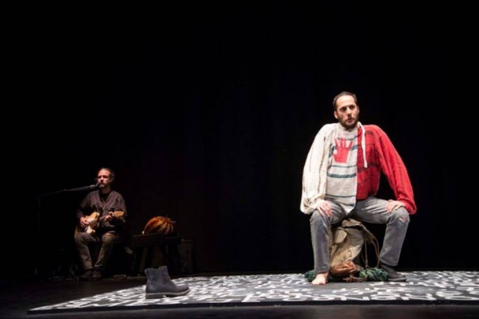 "Avendo sgozzato mia madre, mia sorella e mio fratello..."