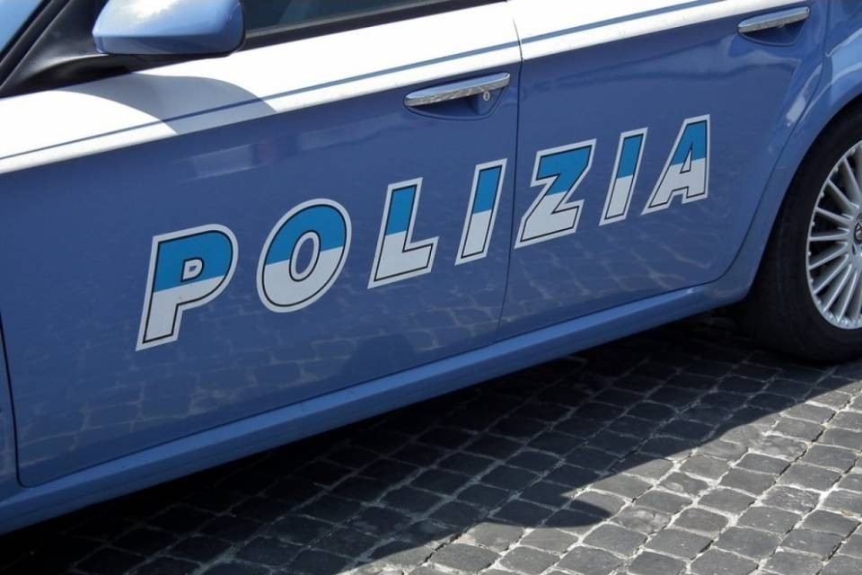 Il padre del bimbo ucciso a Milano: “L’ho picchiato a morte”