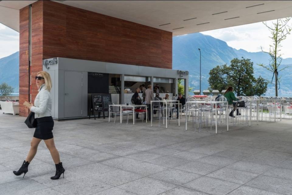 Tristezza al LAC? "Il bar era aperto!"