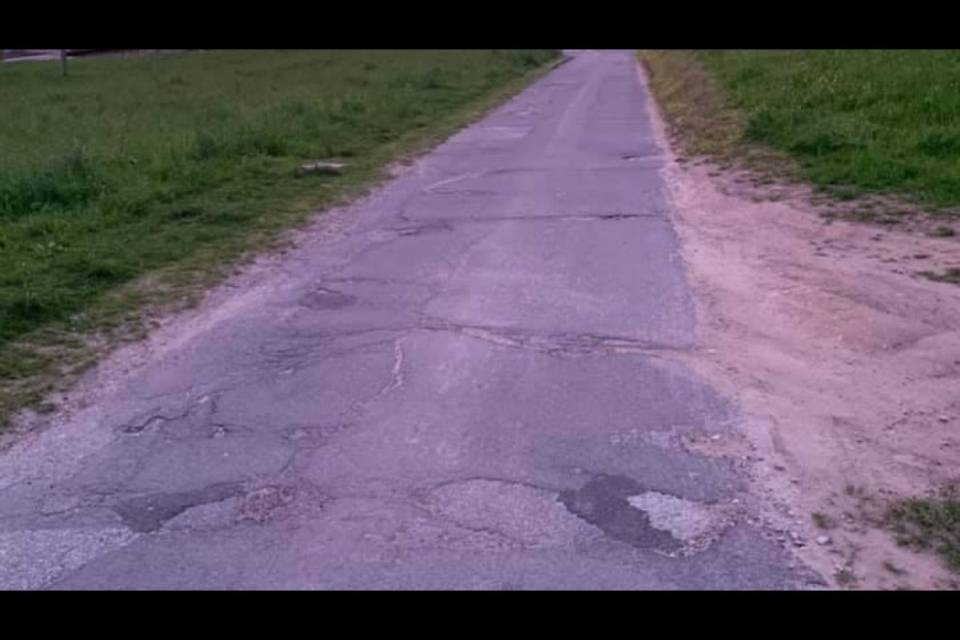 Altro che Lambrenedetto: "Ma dove saremo per avere strade così?"