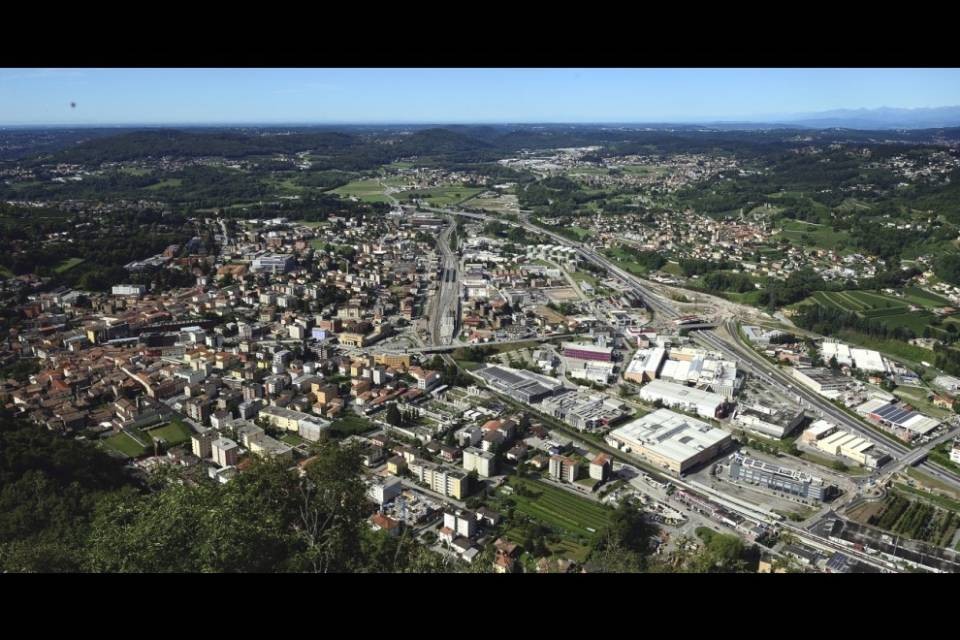 "No al nuovo Centro Medico a Mendrisio"