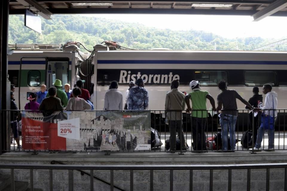 "Inviamo guardie di confine a Milano"