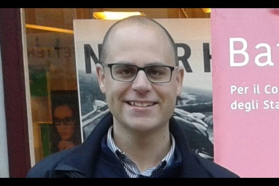 Aron D’Errico - Emergenza lavoro per colpa dei partiti storici