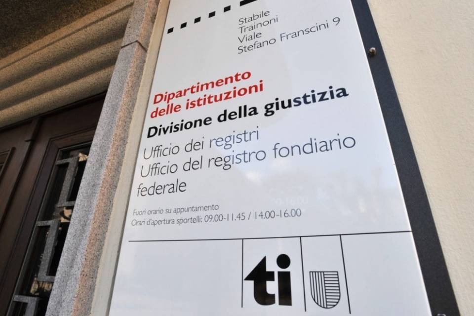 Rafforzati i servizi online del settore dei registri