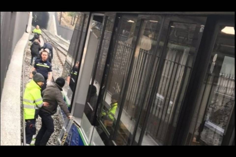 La funicolare continua a fermarsi: "Problemi di gioventù"
