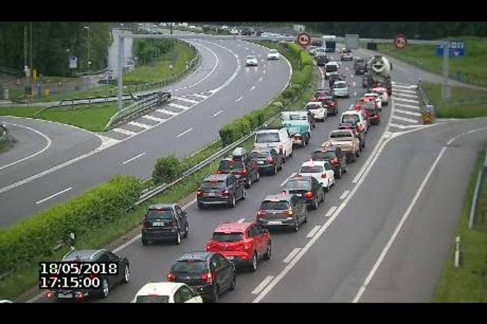 A2, traffico in tilt