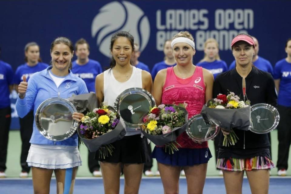 Hingis e Bacsinszky sconfitte in finale