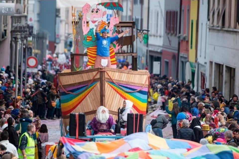 Nebiopoli: tutti i colori del carnevale