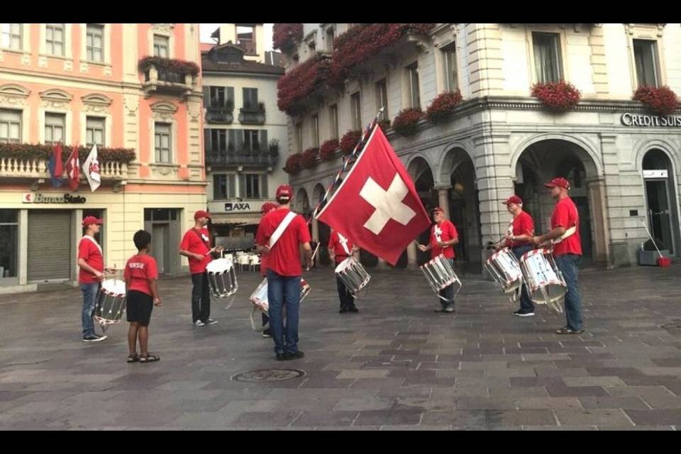 Tanti auguri cara Svizzera!