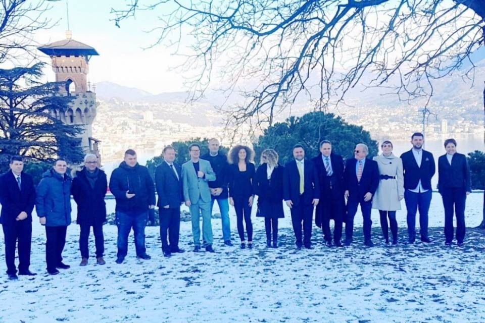 La Lega di Paradiso perde altri due pezzi