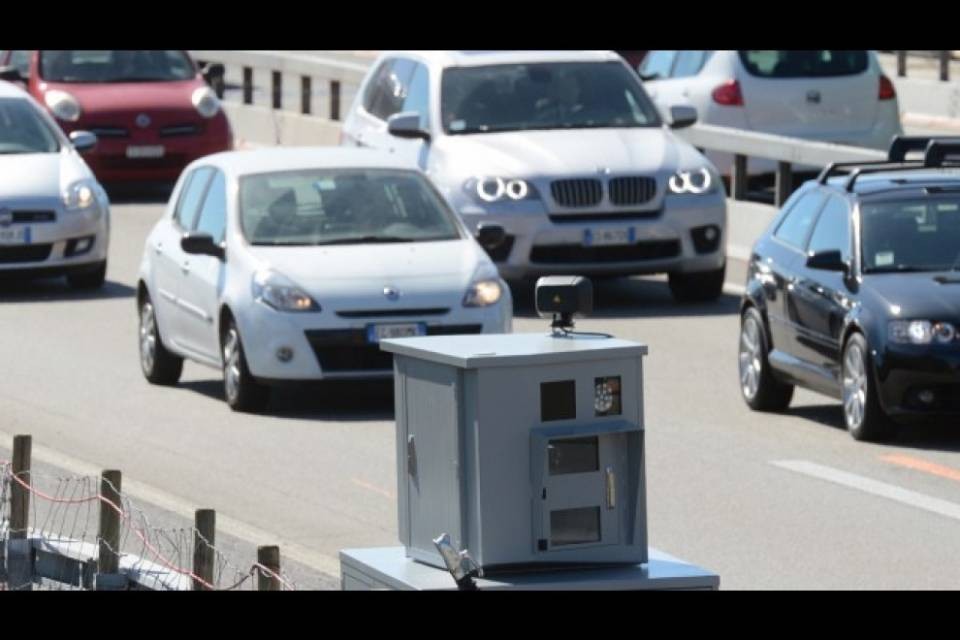 Primi correttivi a Via Sicura