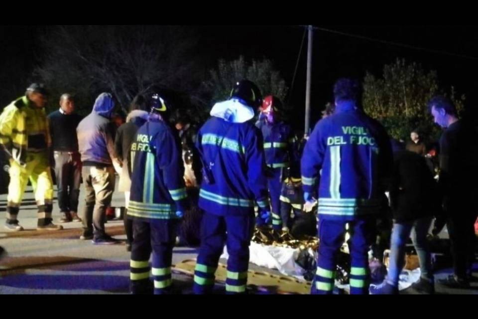 Italia: sei morti a un concerto di Sfera Ebbasta