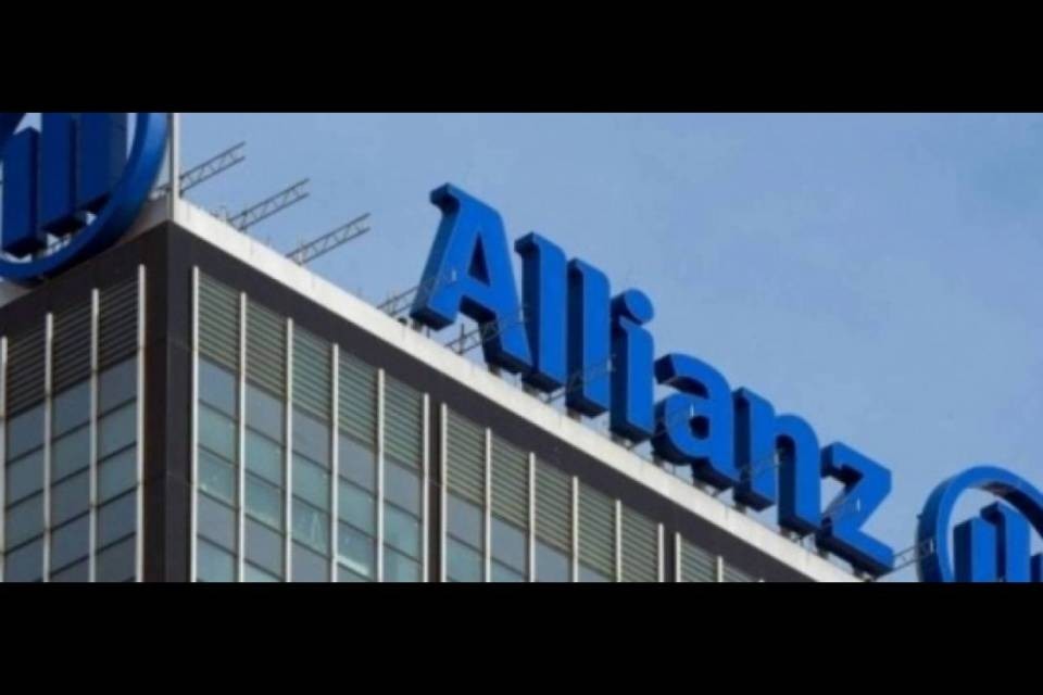 Allianz cancella 150 posti di lavoro in Svizzera