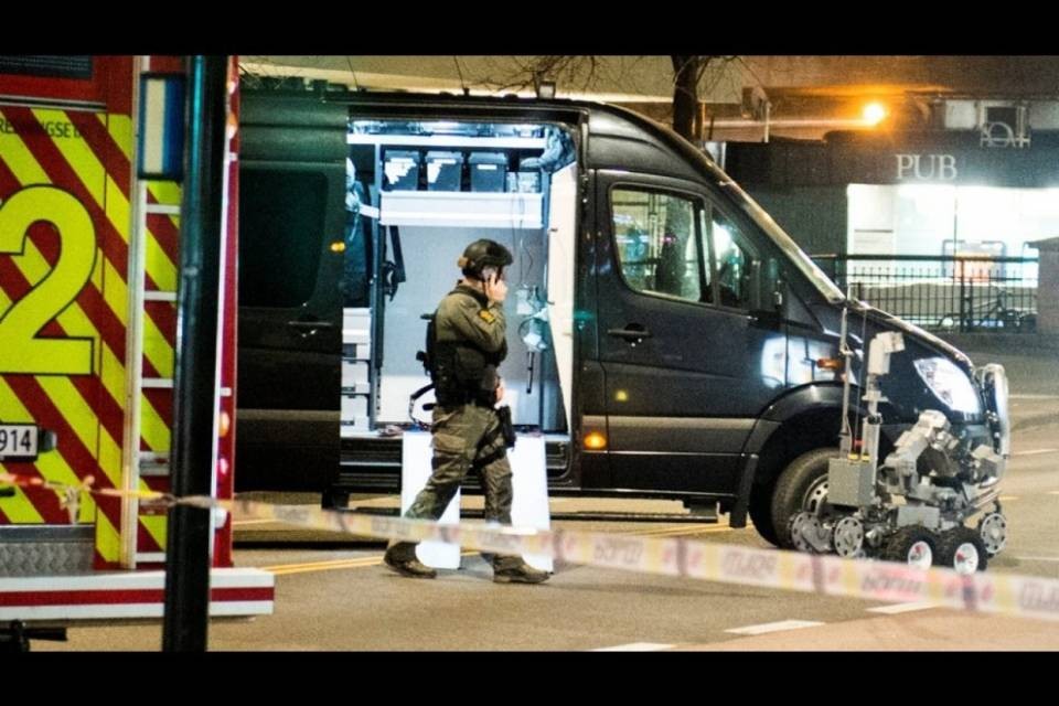 Oslo, trovata bomba fuori dalla metropolitana