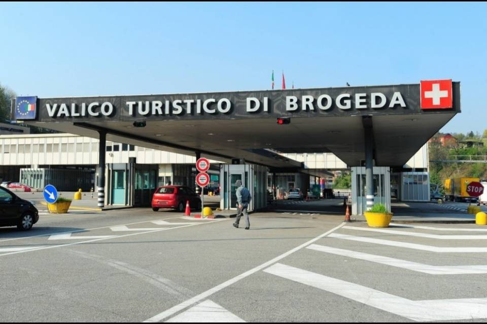 Operazione anti-padroncini a Chiasso