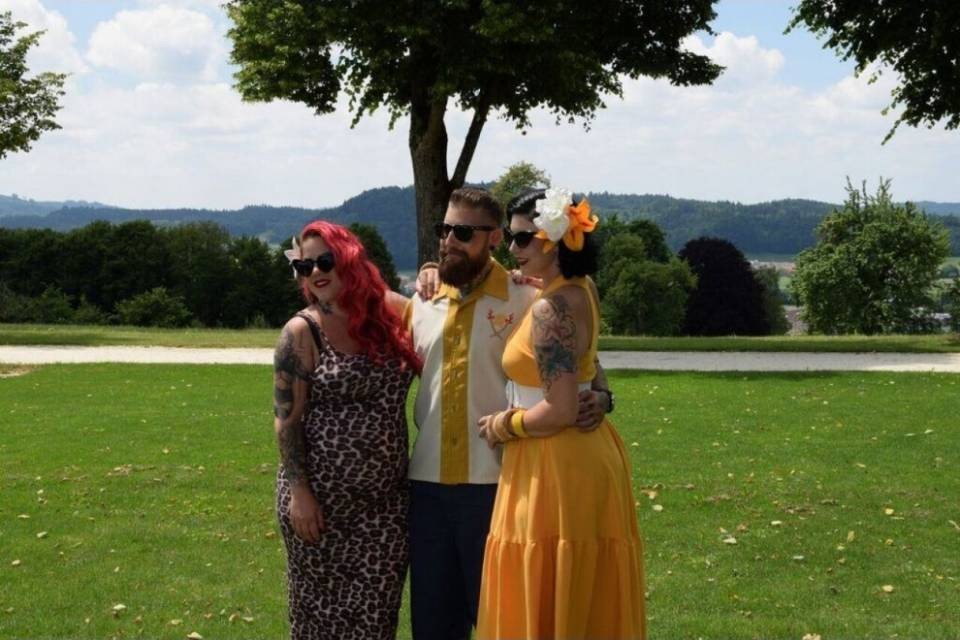 Le Pin-up svizzere si sono radunate a Zofingen