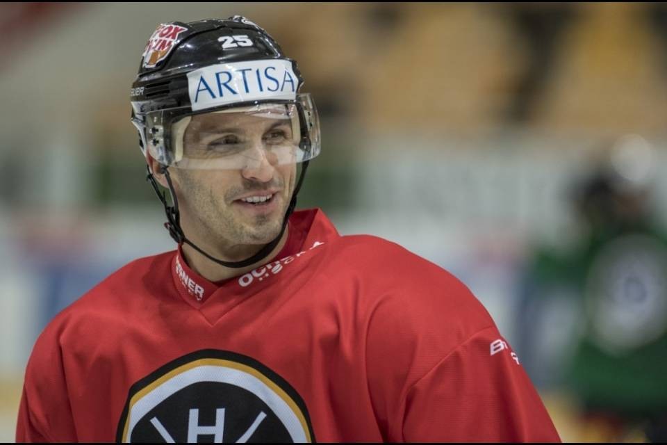 Sospesi Lapierre e Gardner