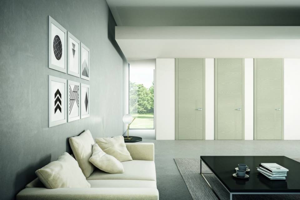 Porte interne in stile minimal, il caso di Inversa