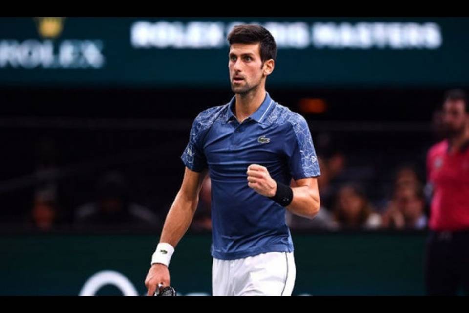 ATP Finals, Djokovic raggiunge Zverev in finale