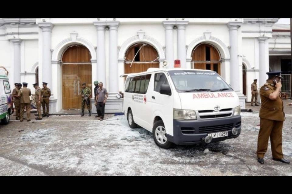 Sri Lanka: altri 16 arresti per gli attentati di Pasqua