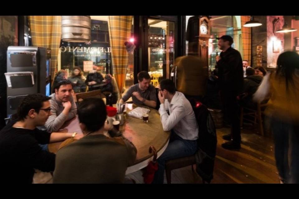 "L'apertura prolungata dei bar non ha avuto successo"