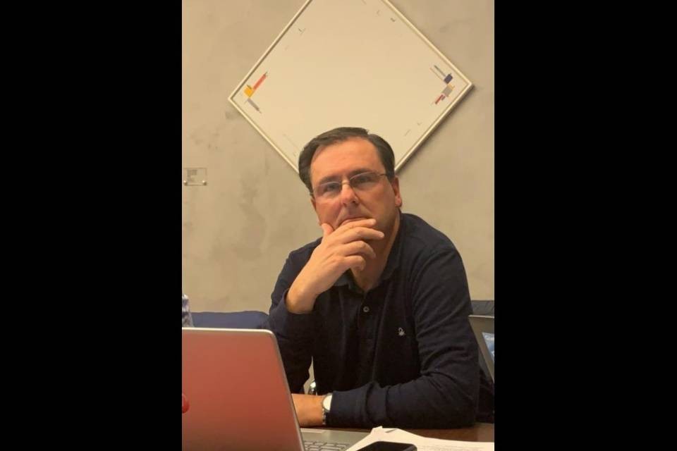 "I furbetti dello svincolo di Mendrisio creano solo caos alla rotonda"