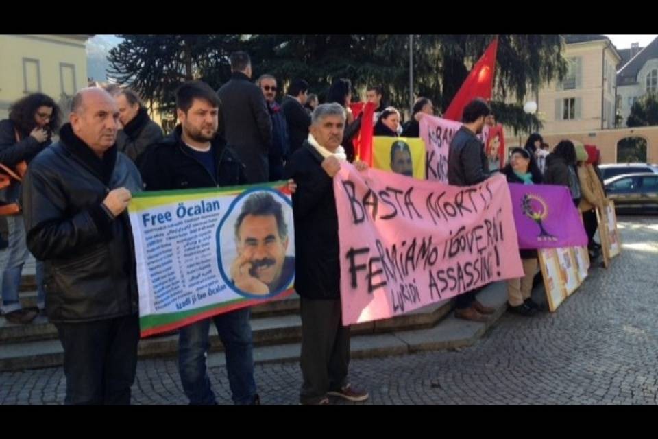 "Sosteniamo lo sciopero nelle prigioni turche"
