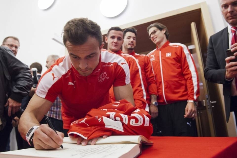 Shaqiri rimarrà in Premier League? Everton in pole position